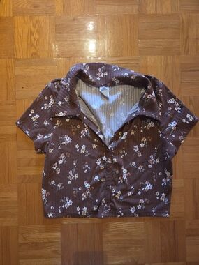 Women Crop Top Brown Floral Button-Front Shirt Twik Size Medium